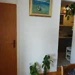 Raguz Daire Cavtat